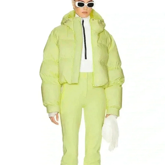 Cordova Jackets & Blazers - NWT! Large CORDOVA Aomori Ski Jacket in Borealis